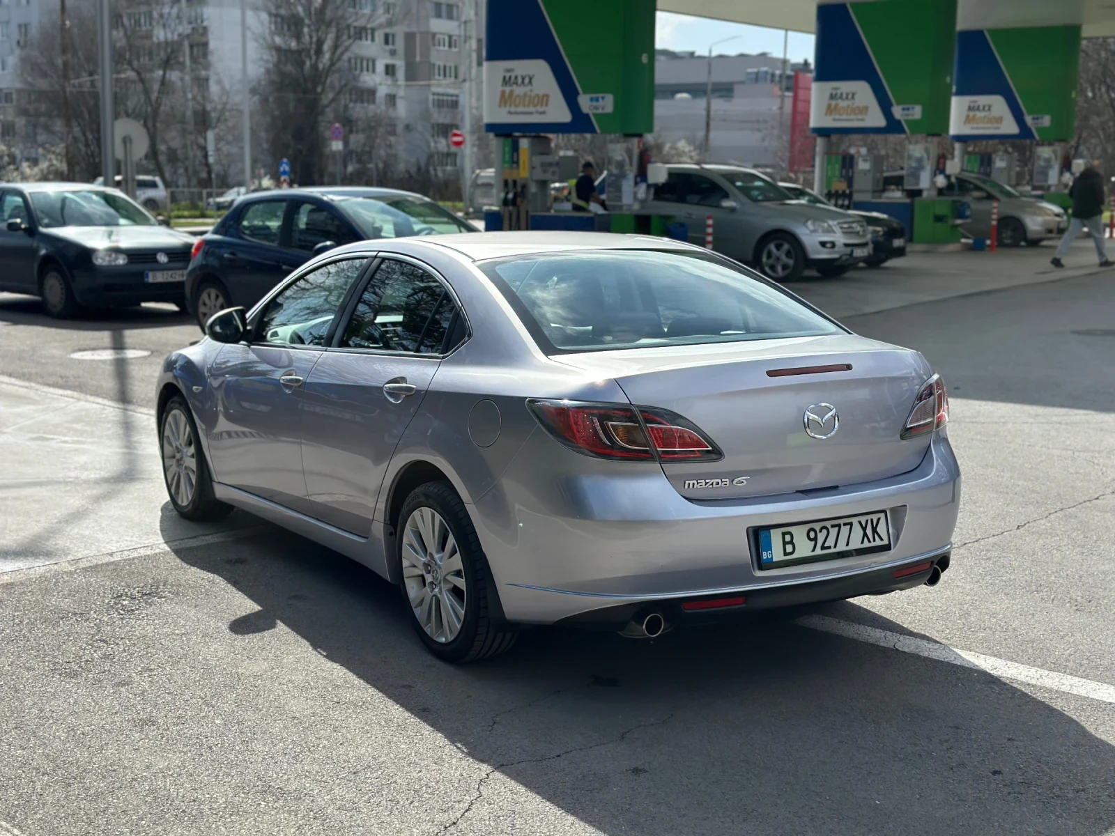 Mazda 6 2.0 бензин , снимка 5 - Автомобили и джипове - 54668737