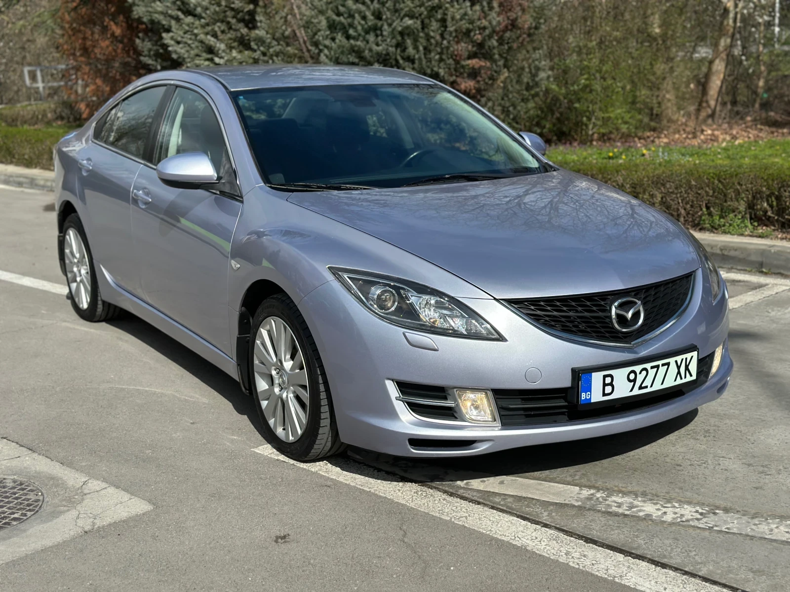 Mazda 6 2.0 бензин , снимка 4 - Автомобили и джипове - 54668737