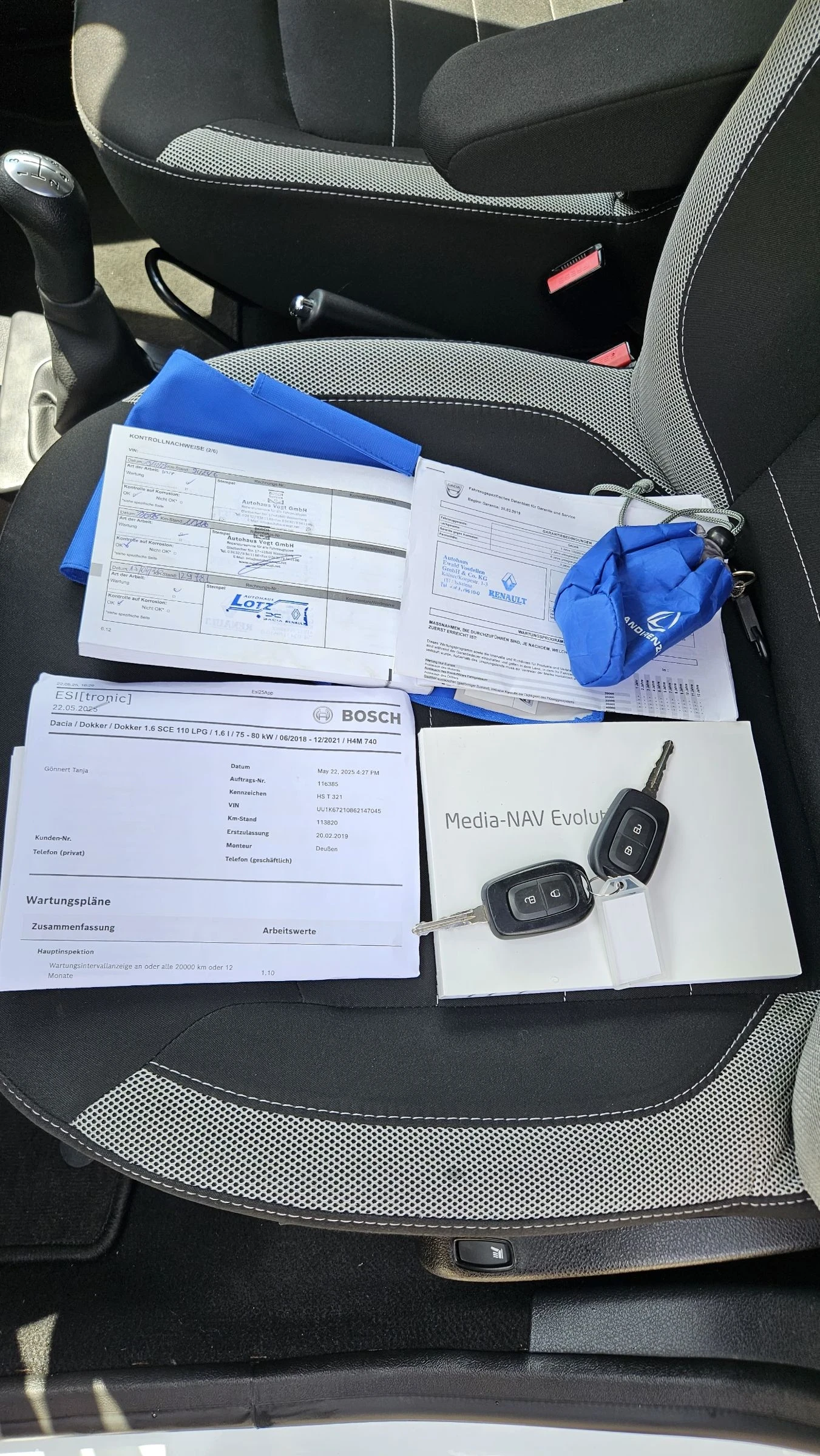Dacia Dokker 1.6 SCe / Фабрична Газ, снимка 12 - Автомобили и джипове - 54835198