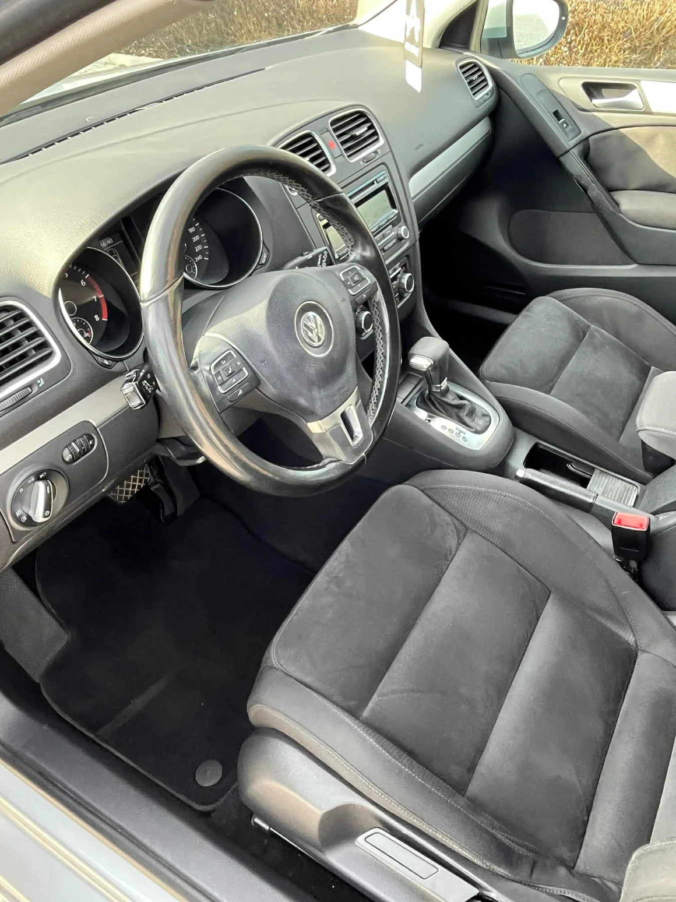 VW Golf, снимка 5 - Автомобили и джипове - 54931152
