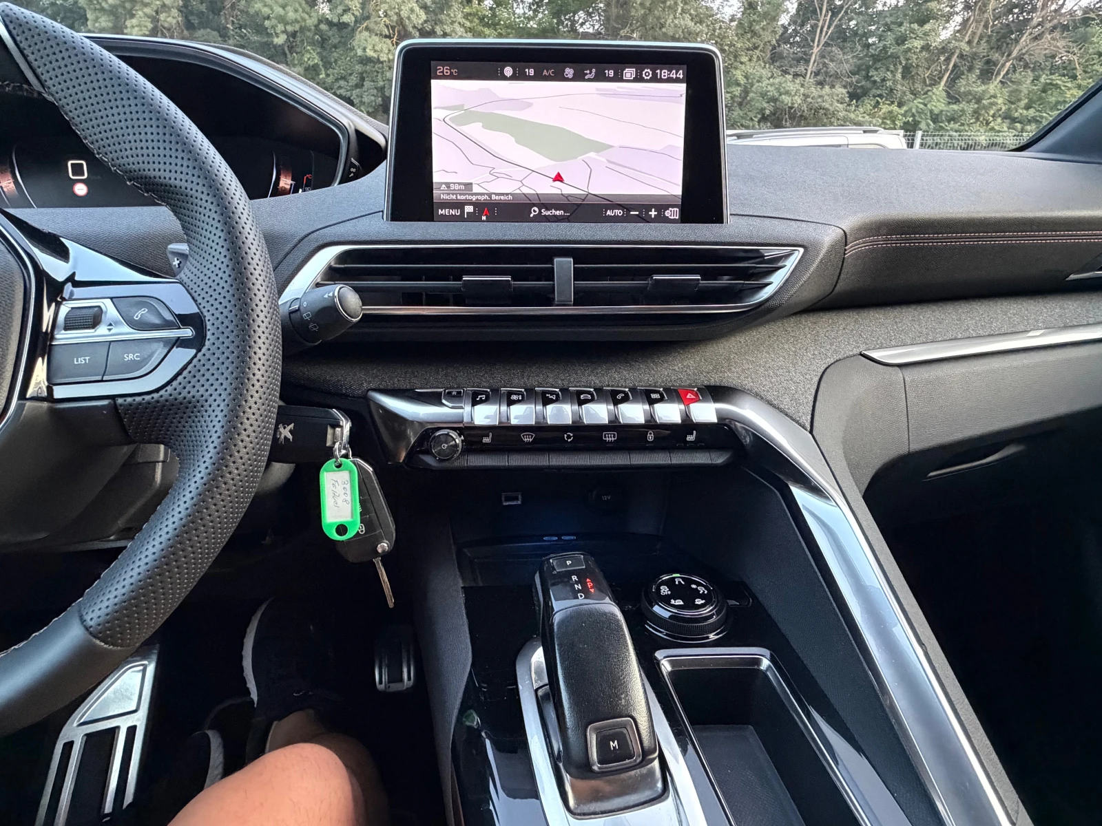 Peugeot 3008 1.5HDI* GT-LINE* Full* EA8, снимка 14 - Автомобили и джипове - 55179944