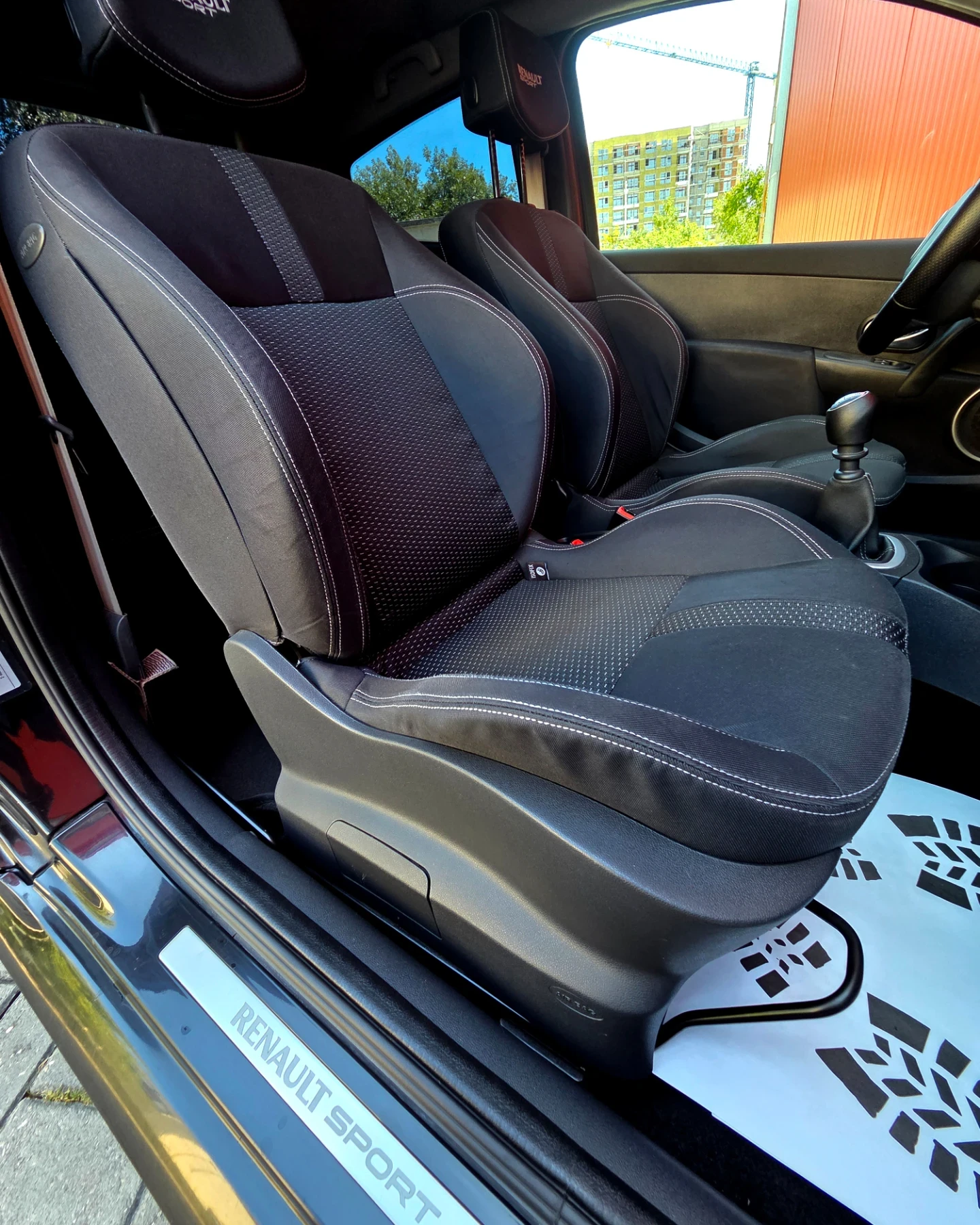 Renault Clio Rs, снимка 15 - Автомобили и джипове - 55486074