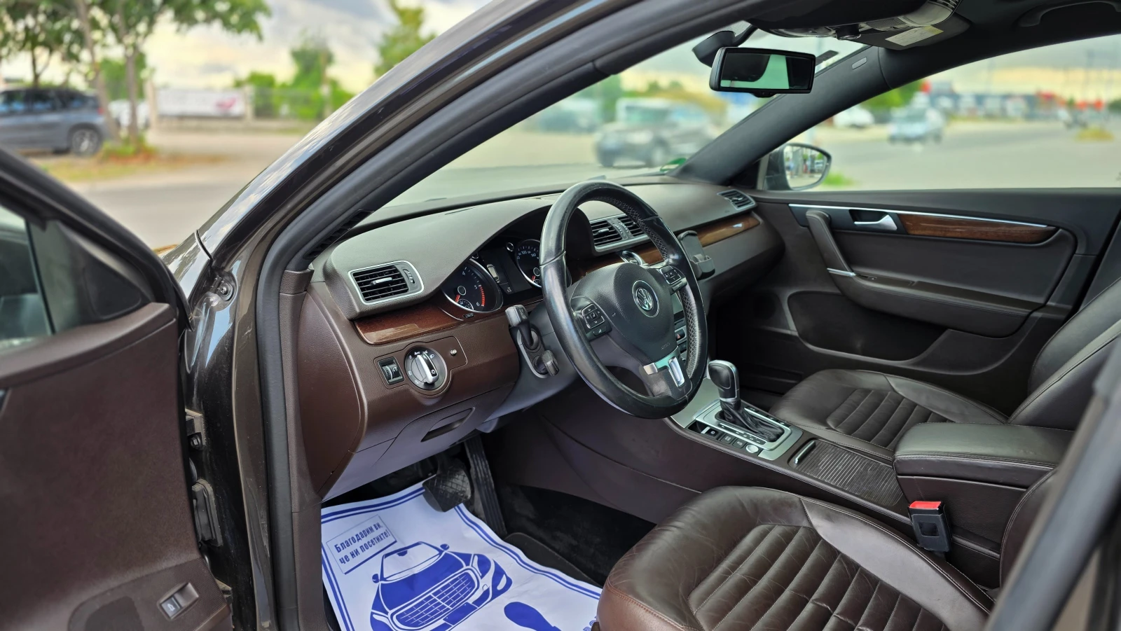 VW Passat УНИКАЛНА/R-LINE, снимка 7 - Автомобили и джипове - 55607582