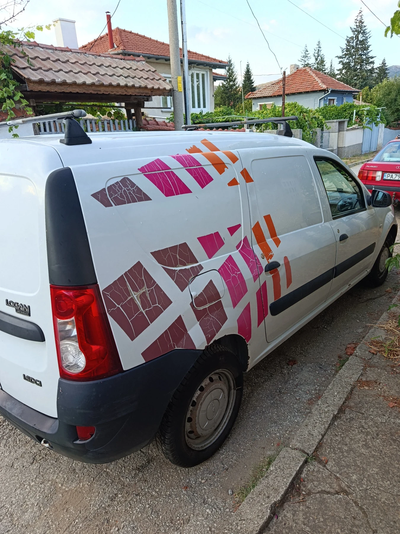 Dacia Logan, снимка 3 - Автомобили и джипове - 55678971
