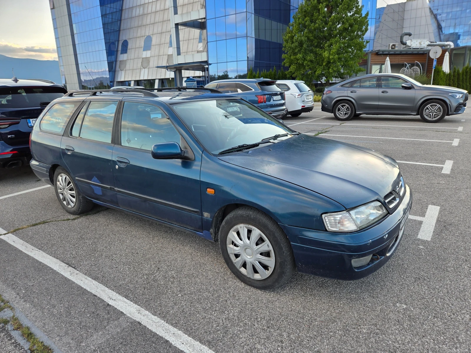 Nissan Primera, снимка 2 - Автомобили и джипове - 56073687