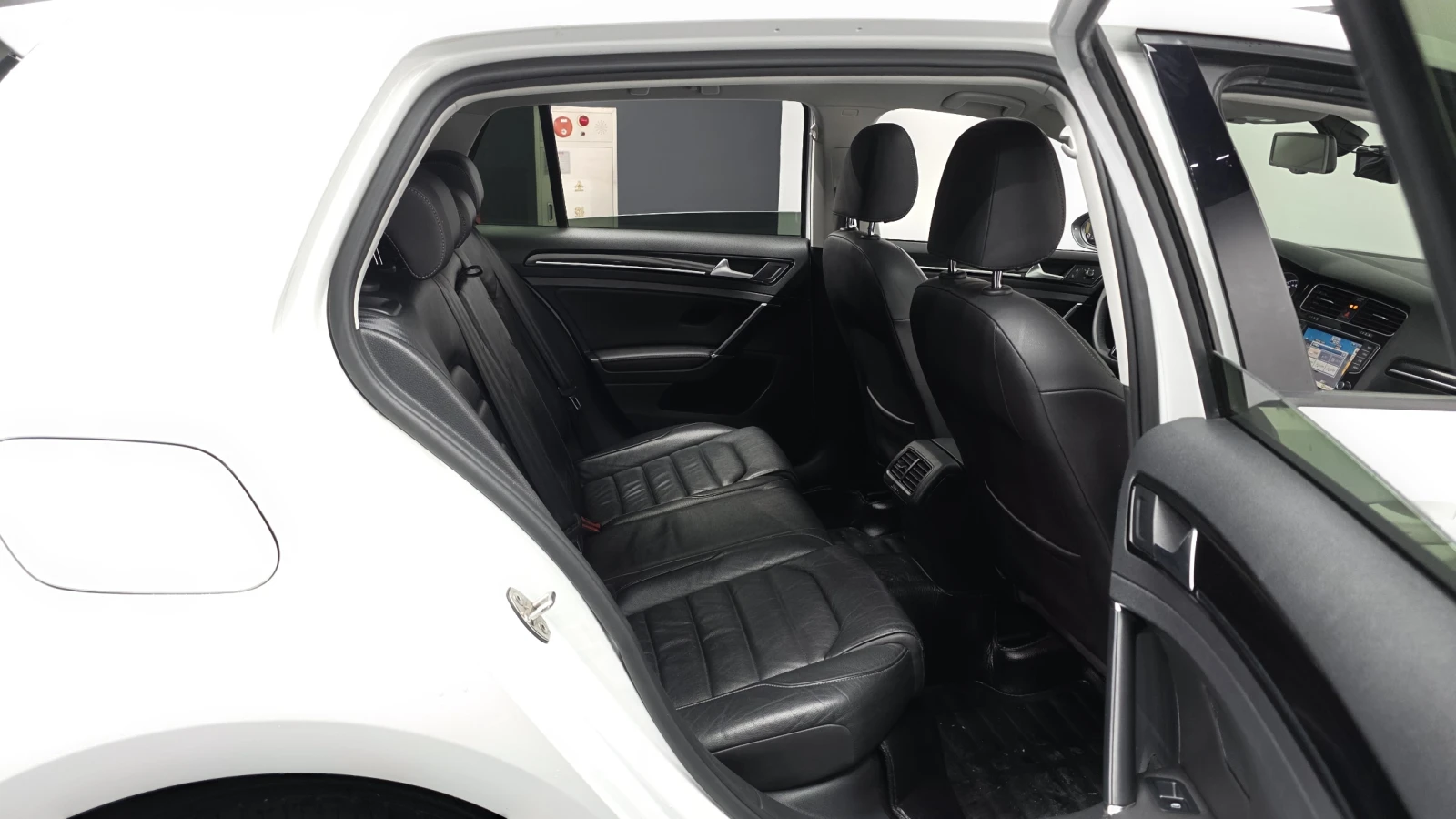 VW Golf 2.0 TDI Premium autoprime.bg | Mobile.bg � ����������� 12