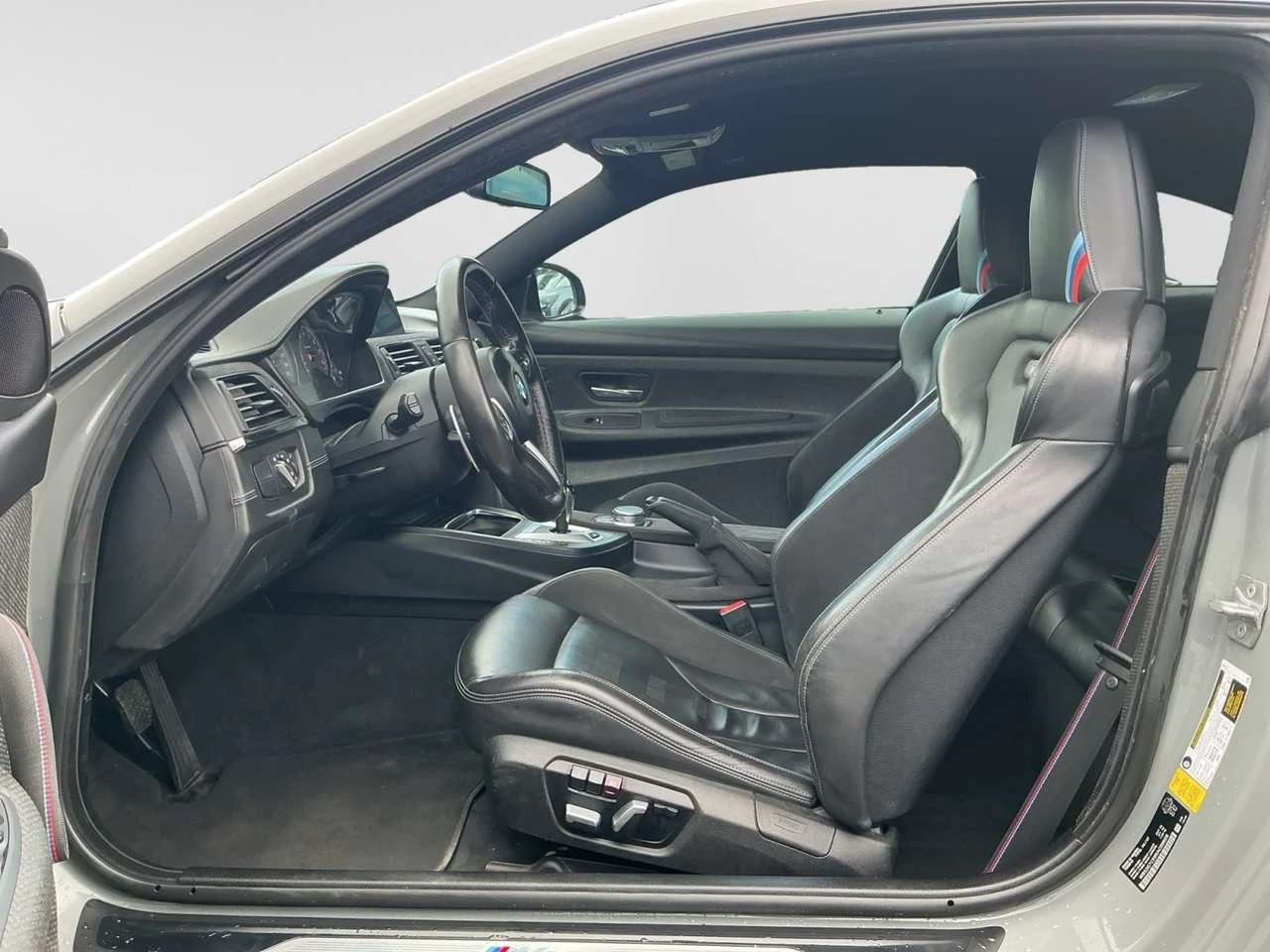 BMW M4 CS | 1/3000 | Special Edition | Factory Tuned | Mobile.bg � ����������� 10