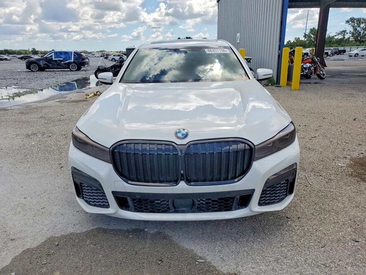 BMW 740 M-PACK* SOFT-CLOSE* PANORAMA* 360-CAM* HARMAN* HEA | Mobile.bg � ����������� 2