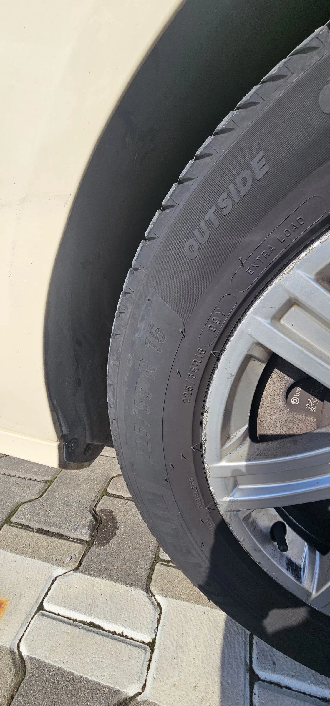Mercedes-Benz E 200, снимка 12 - Автомобили и джипове - 56542771