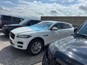 Jaguar F-PACE * 35t Prestige * CARFAX * ЦЕНА ДО БГ, снимка 3