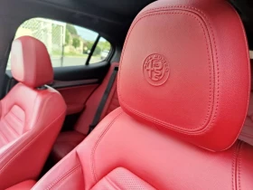 Alfa Romeo Stelvio 2021 Q4* TI* AWD* DIS* SPORT PK* PANO* КРАЙНА ЦЕНА, снимка 11