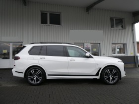 BMW X7 *40d*M-SPORT*PANO*, снимка 7 - Автомобили и джипове - 45095168