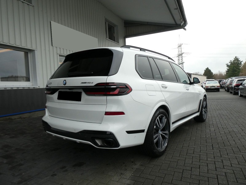 BMW X7 *40d*M-SPORT*PANO*, снимка 6 - Автомобили и джипове - 45095168