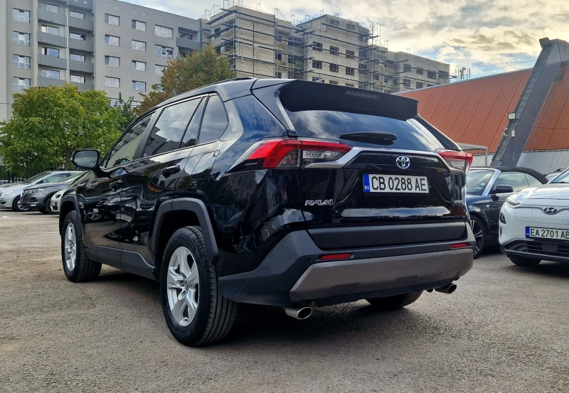 Toyota Rav4 109хил км/Distronic/Navi, снимка 4 - Автомобили и джипове - 47453696