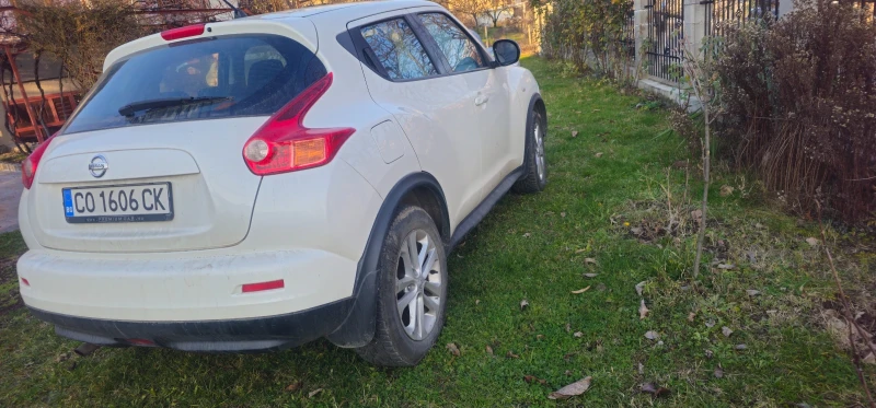 Nissan Juke, снимка 6 - Автомобили и джипове - 52858913