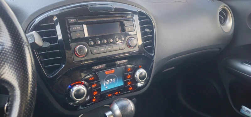 Nissan Juke, снимка 8 - Автомобили и джипове - 52858913