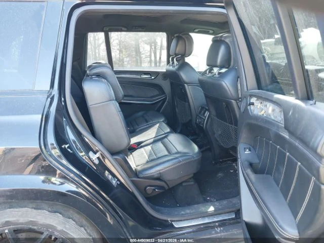 Mercedes-Benz GLS 63 AMG * 4MATIC* КОЖА* ПОДГРЕВ* ПАНОРАМА* NAVI* CARBON* , снимка 7 - Автомобили и джипове - 55007949