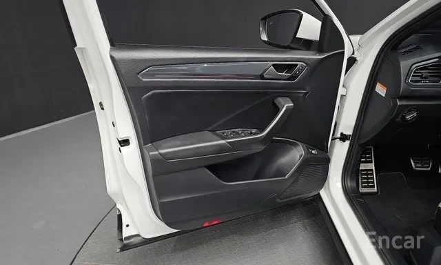 VW T-Roc 2.0TDI | PRESTIGE | BLIND SPOT | CAMERA | , снимка 13 - Автомобили и джипове - 55597585