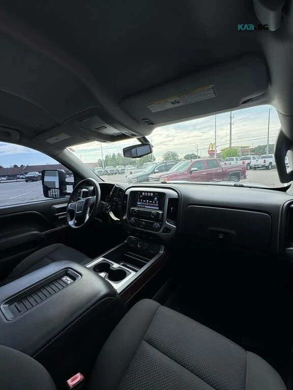 Gmc Sierra 1500 * SLE Crew Cab * АвтоКредит * (ЦЕНА ДО БГ), снимка 11 - Автомобили и джипове - 56145939