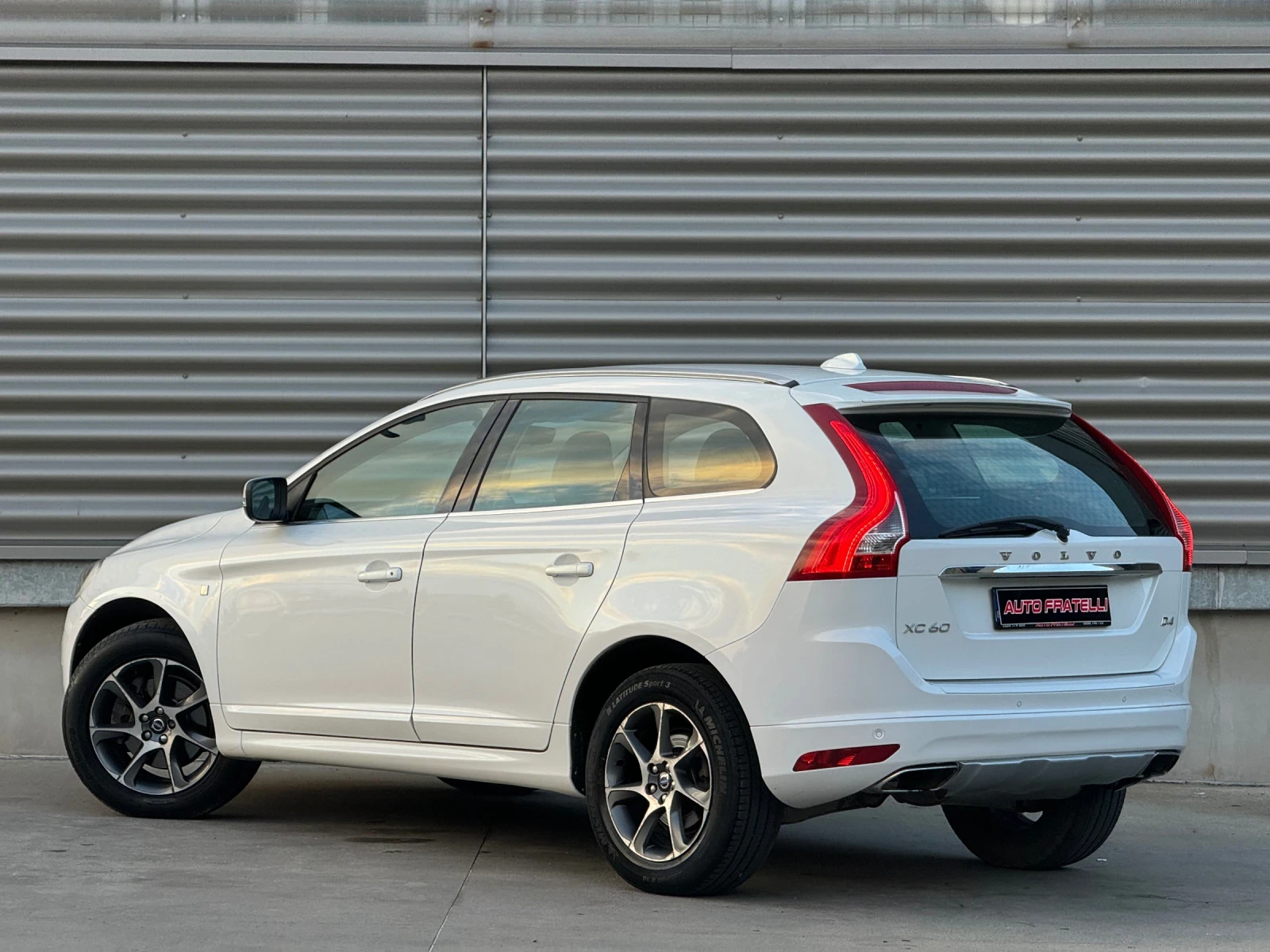 Volvo XC60 2.0d LIMITED OCEAN RACЕ СОБСТВЕН ЛИЗИНГ* БАРТЕР - изображение 6