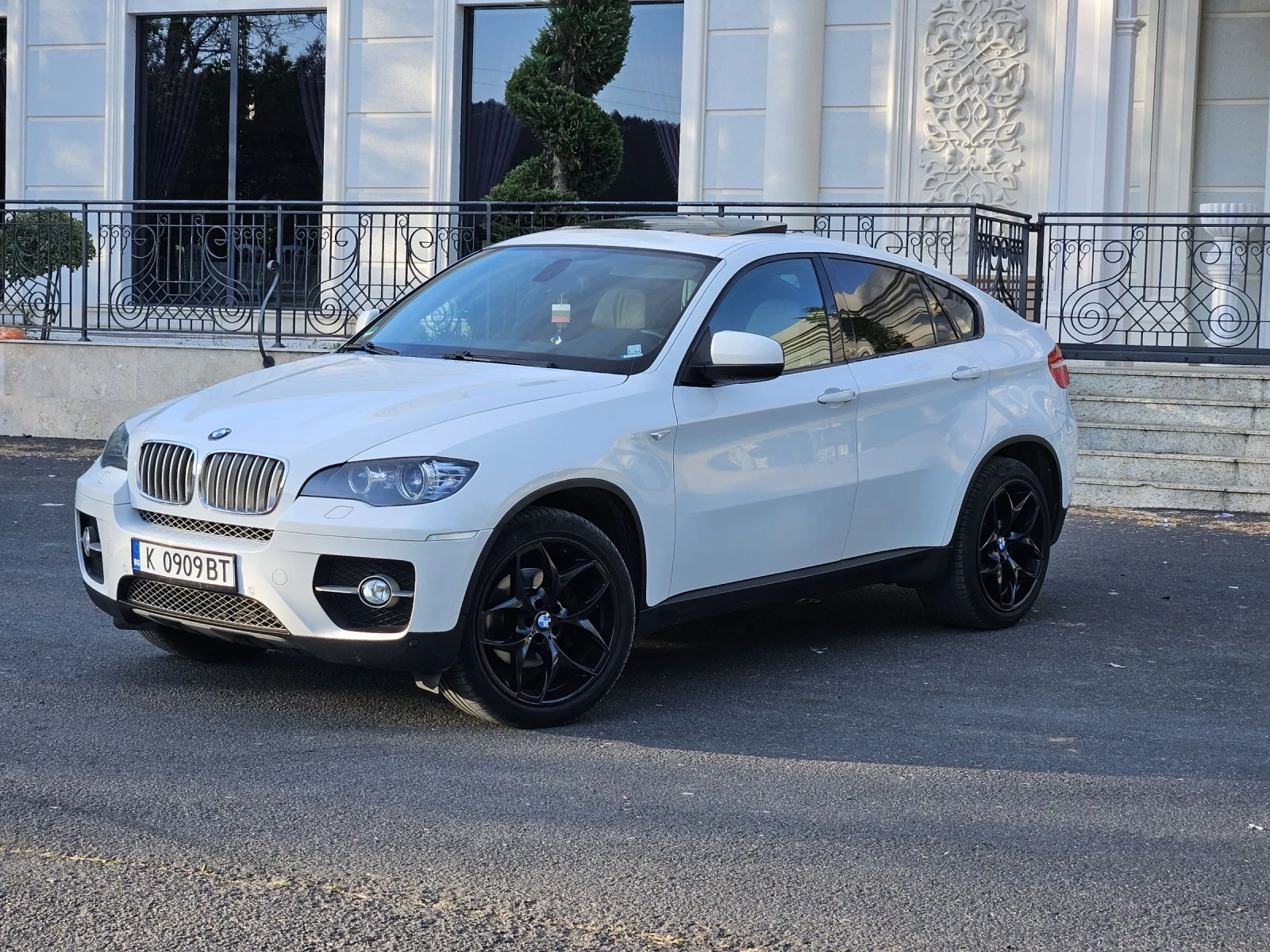 BMW X6 xDrive35 Нов внос  - изображение 3