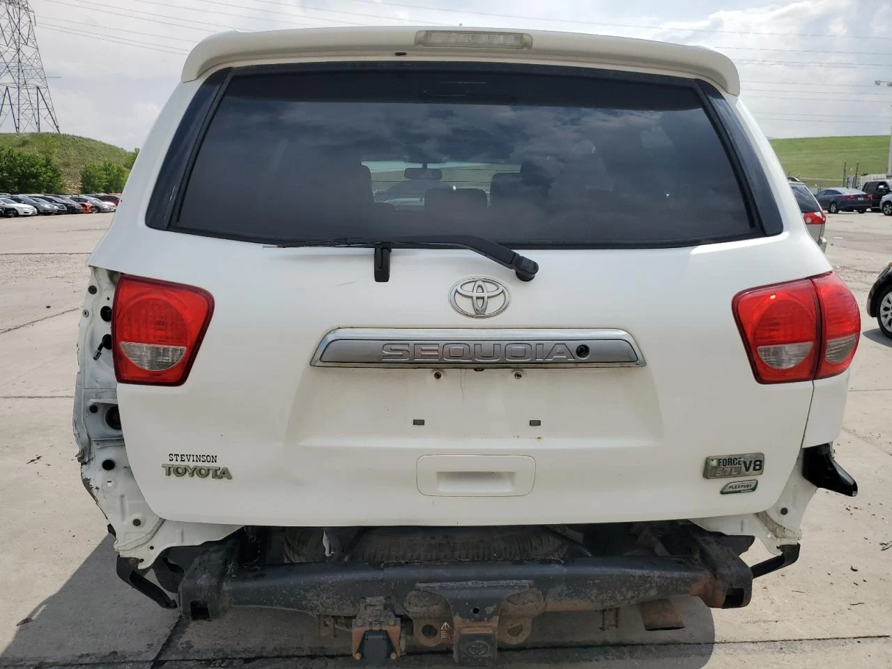 Toyota Sequoia PLATINUM EDITION 5.7L 4x4 - изображение 6
