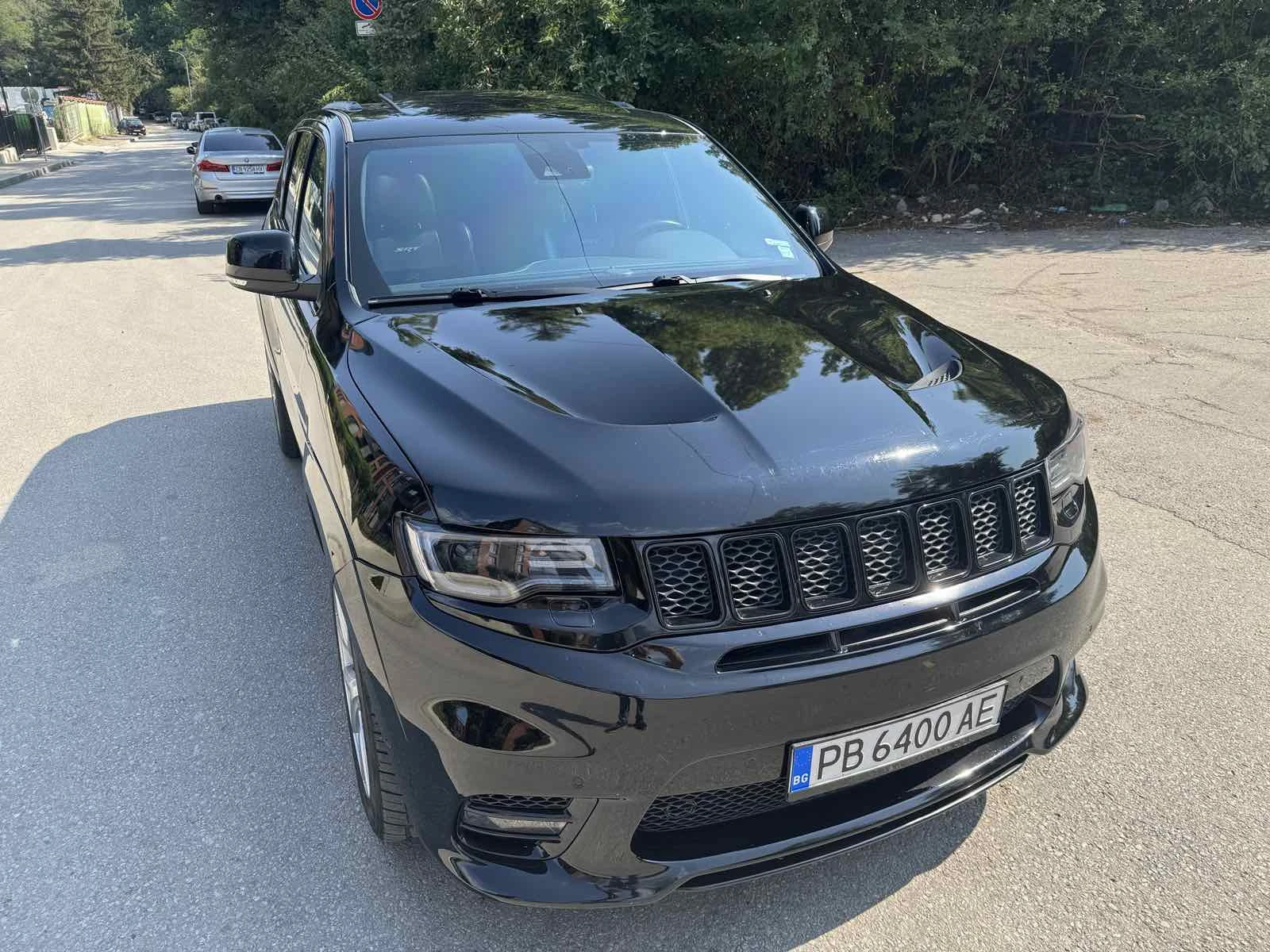 Jeep Grand cherokee SRT 6.4 Facelift LPG  - изображение 4