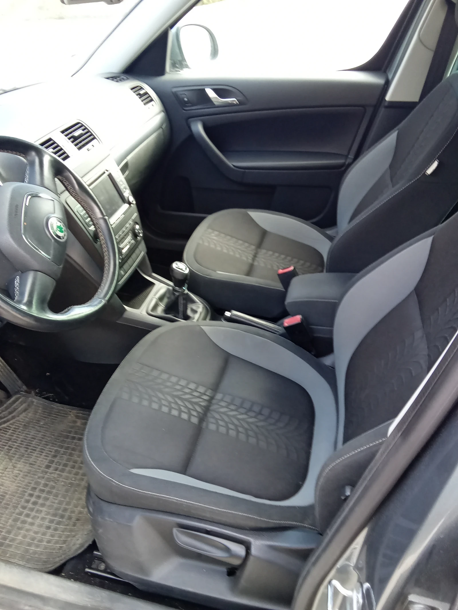 Skoda Yeti  - изображение 9