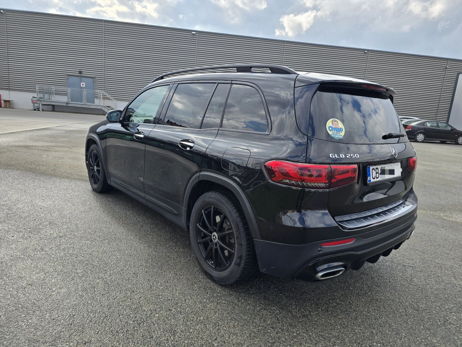 Mercedes-Benz GLB 250 AMG, DistronicPlus, Multibeam, 360? | Mobile.bg � ����������� 8