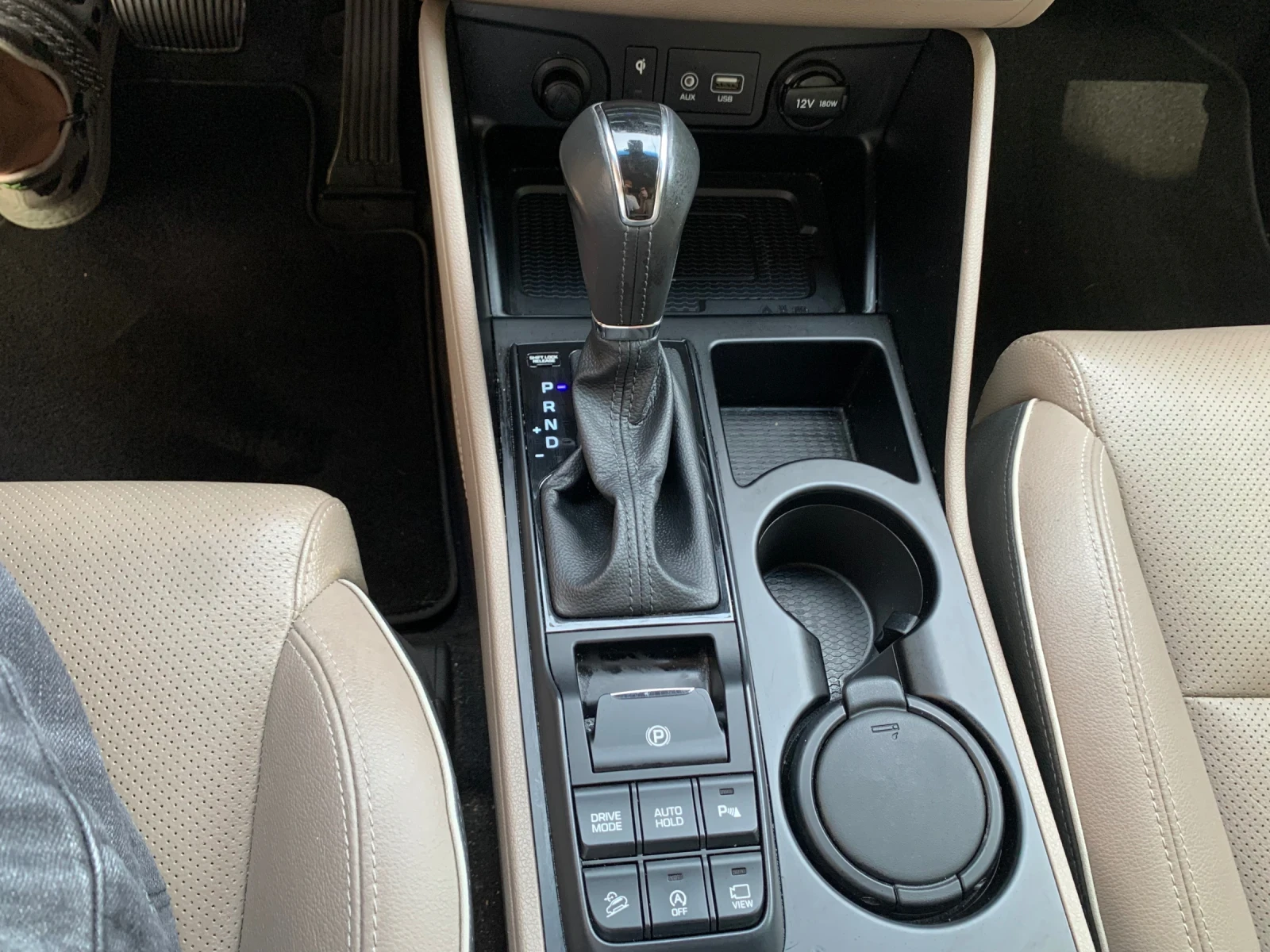 Hyundai Tucson 1.6 GDI, снимка 7 - Автомобили и джипове - 55622833