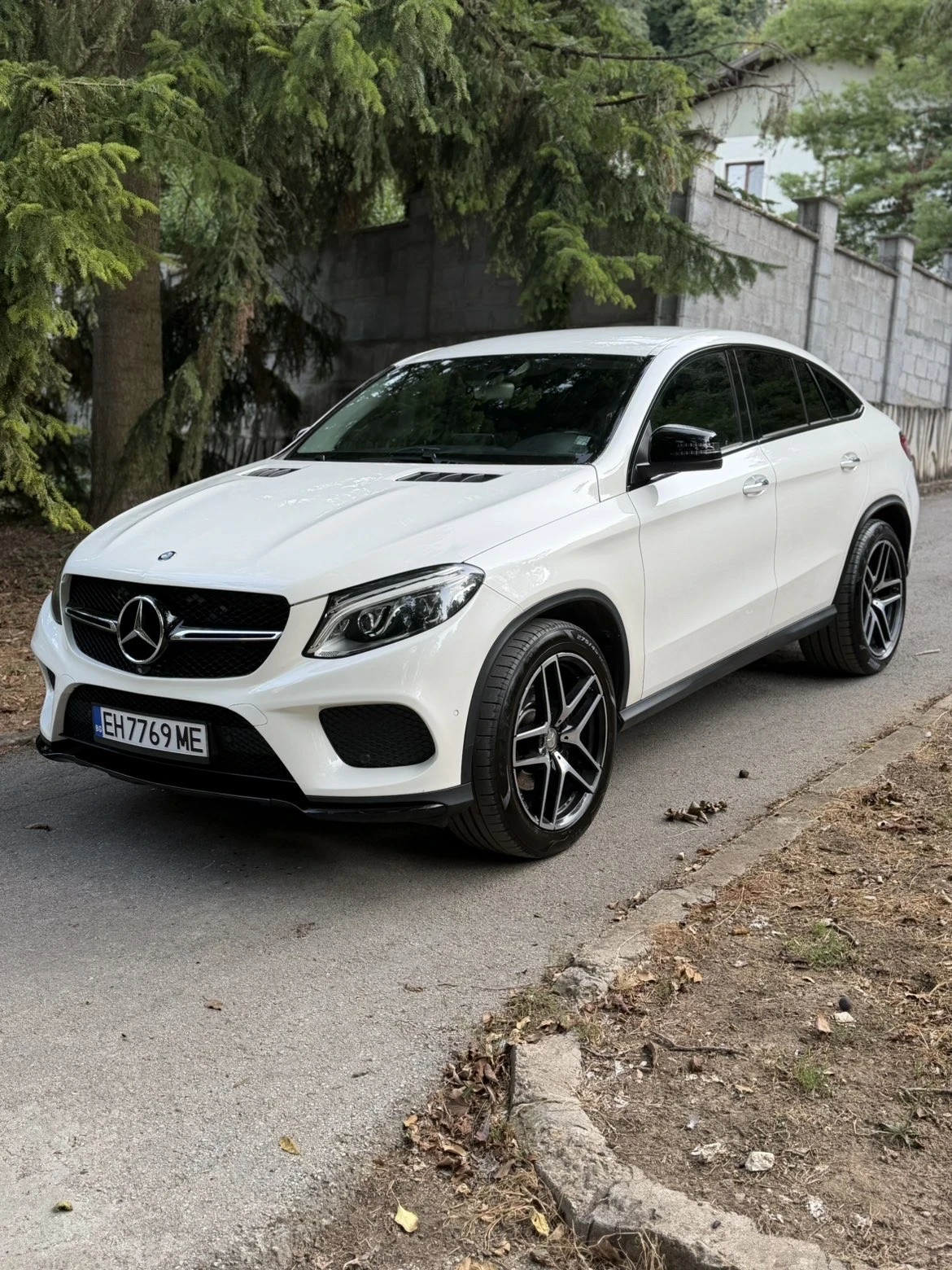 Mercedes-Benz GLE 350, снимка 2 - Автомобили и джипове - 55994336