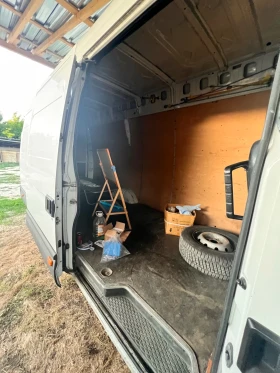 Iveco 35s13, снимка 10