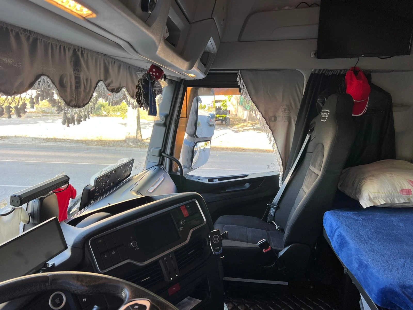 Iveco S-Way  - изображение 10