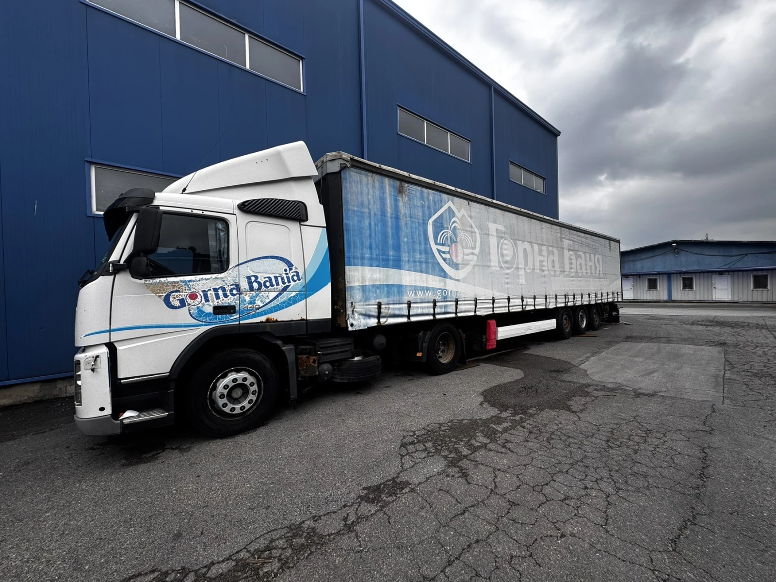 Volvo Fm 4 Х 2 Т , снимка 2 - Камиони - 54817218