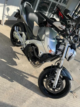 Suzuki Gsr, снимка 1