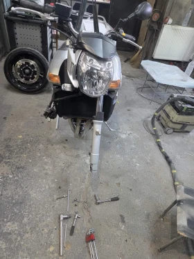 Suzuki Gsr, снимка 3