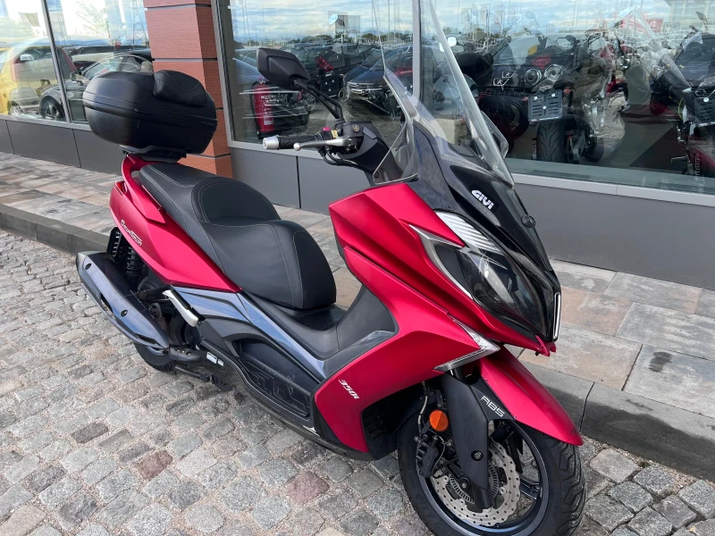 Kymco Downtown 350 ABs, снимка 2 - Мотоциклети и мототехника - 51985424
