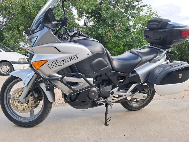 Honda 750, снимка 3 - Мотоциклети и мототехника - 53219219