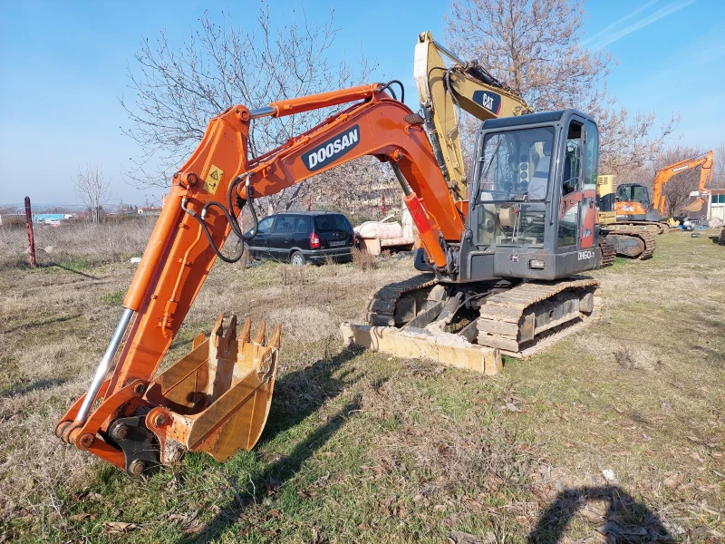 Багер DOOSAN DH60-7, снимка 8 - Индустриална техника - 49186329