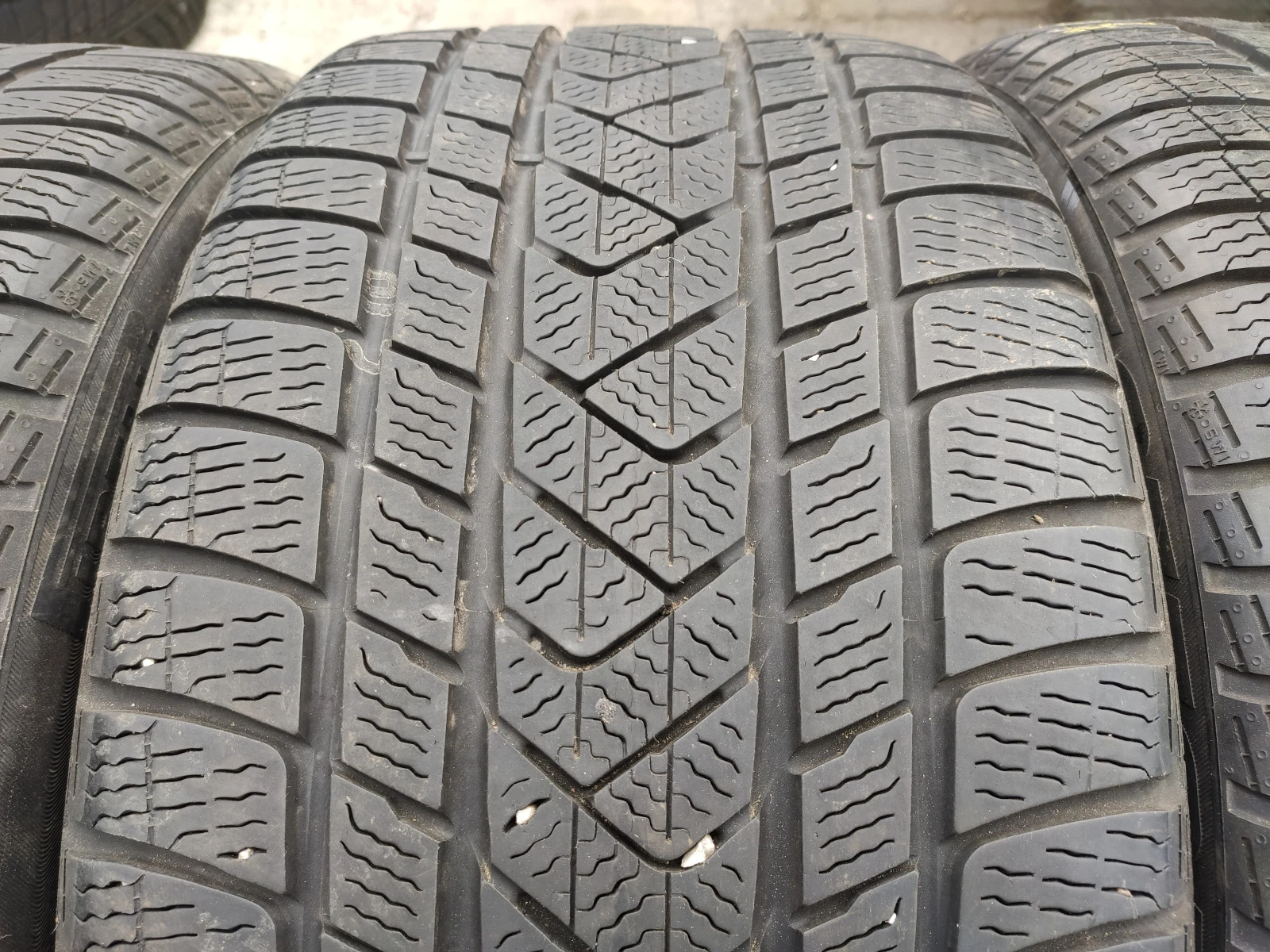  275/35R20 | Mobile.bg   3