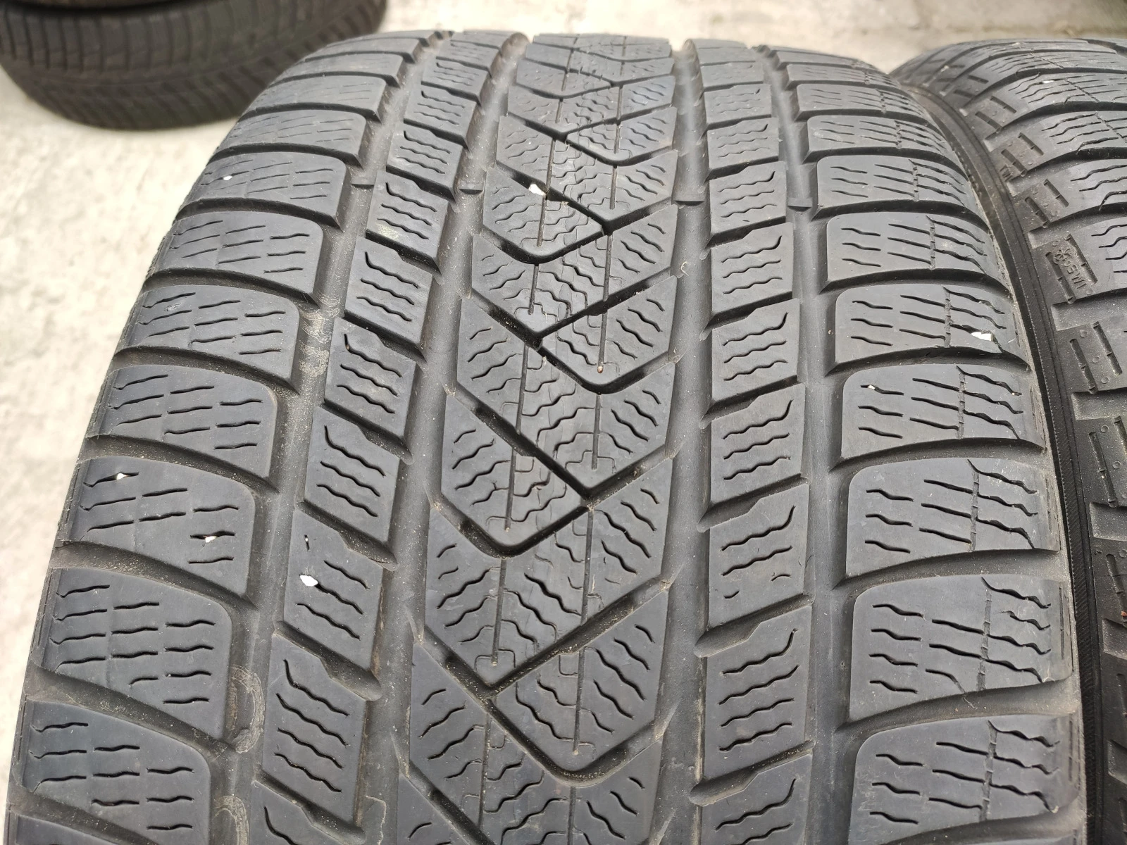  275/35R20 | Mobile.bg   4