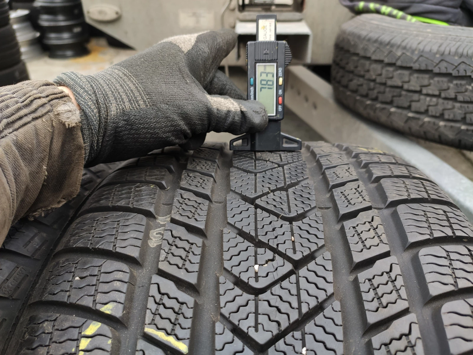  275/35R20 | Mobile.bg   6