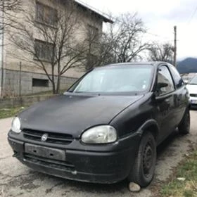 Opel Corsa b 1.4 i на части НИСКИ ЦЕНИ , снимка 1