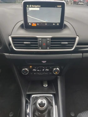 Mazda 3 SKYACTIV, снимка 13