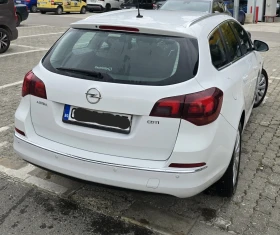 Opel Astra  Astra Sport tourer 1.7d 110hp обслужен , снимка 2