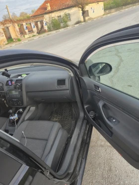 VW Golf - 2200 € / 4302.83 лв. - 36270565 6