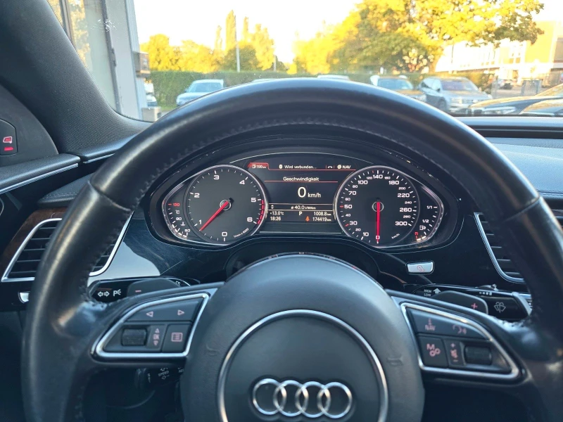 Audi A8 3.0TDI/QUATTRO/262HP/AMBIENT/LED/CAM/NAVI/ACC/432b, снимка 12 - Автомобили и джипове - 47958940