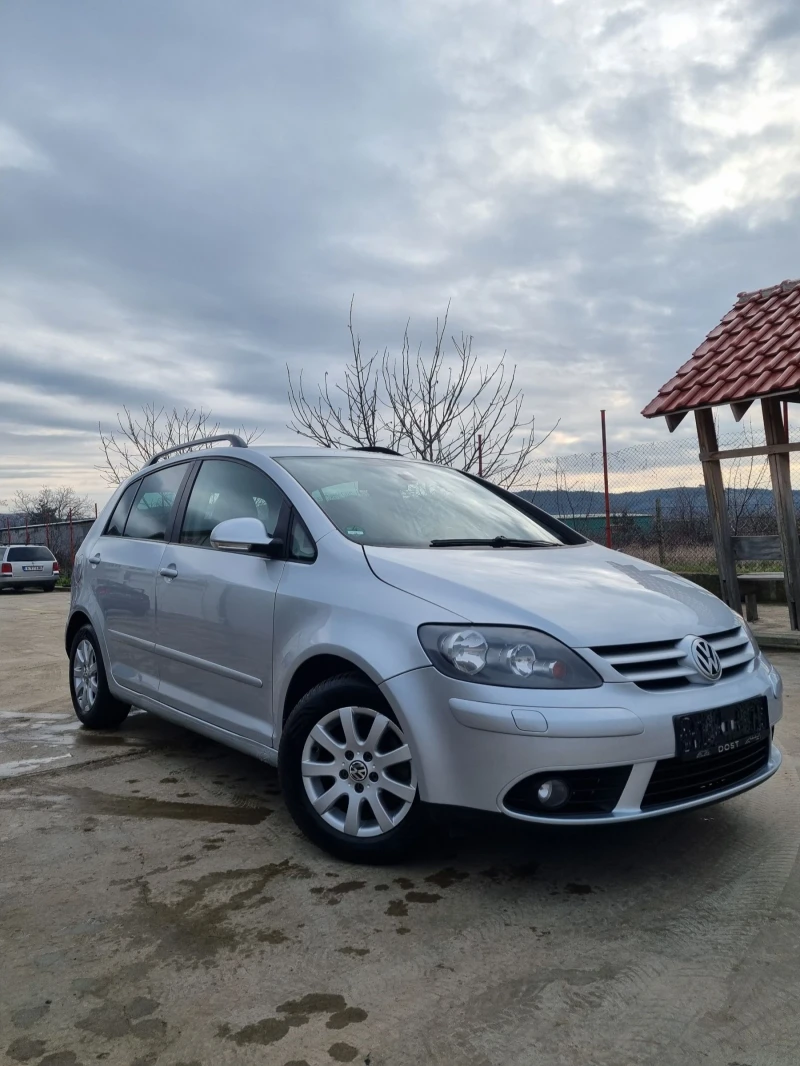 VW Golf 1.9 tdi 105к.с 2008г. United, снимка 1 - Автомобили и джипове - 48554923