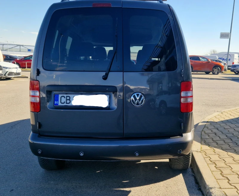 VW Caddy 2.0 TDI, снимка 4 - Автомобили и джипове - 49401438