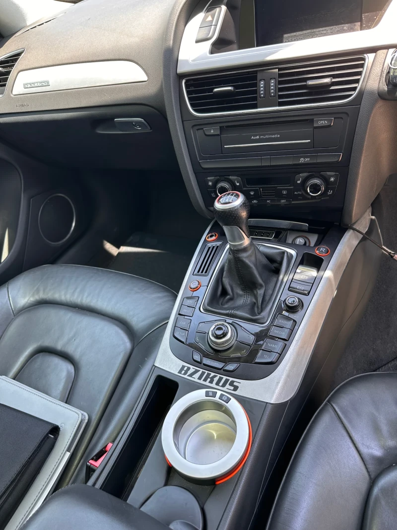 Audi A4 Allroad 2.0тди, снимка 8 - Автомобили и джипове - 51899797